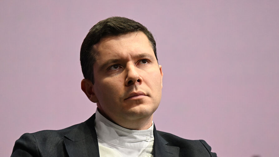 "Выбрал не ту профессию": в Индии предложили Алиханову сняться в болливудском фильме