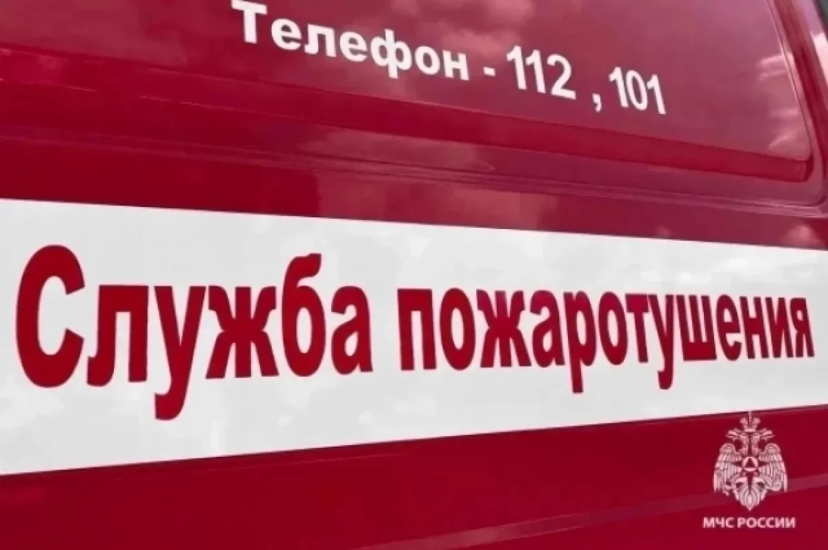 В Тюмени загорелись семь жилых строений