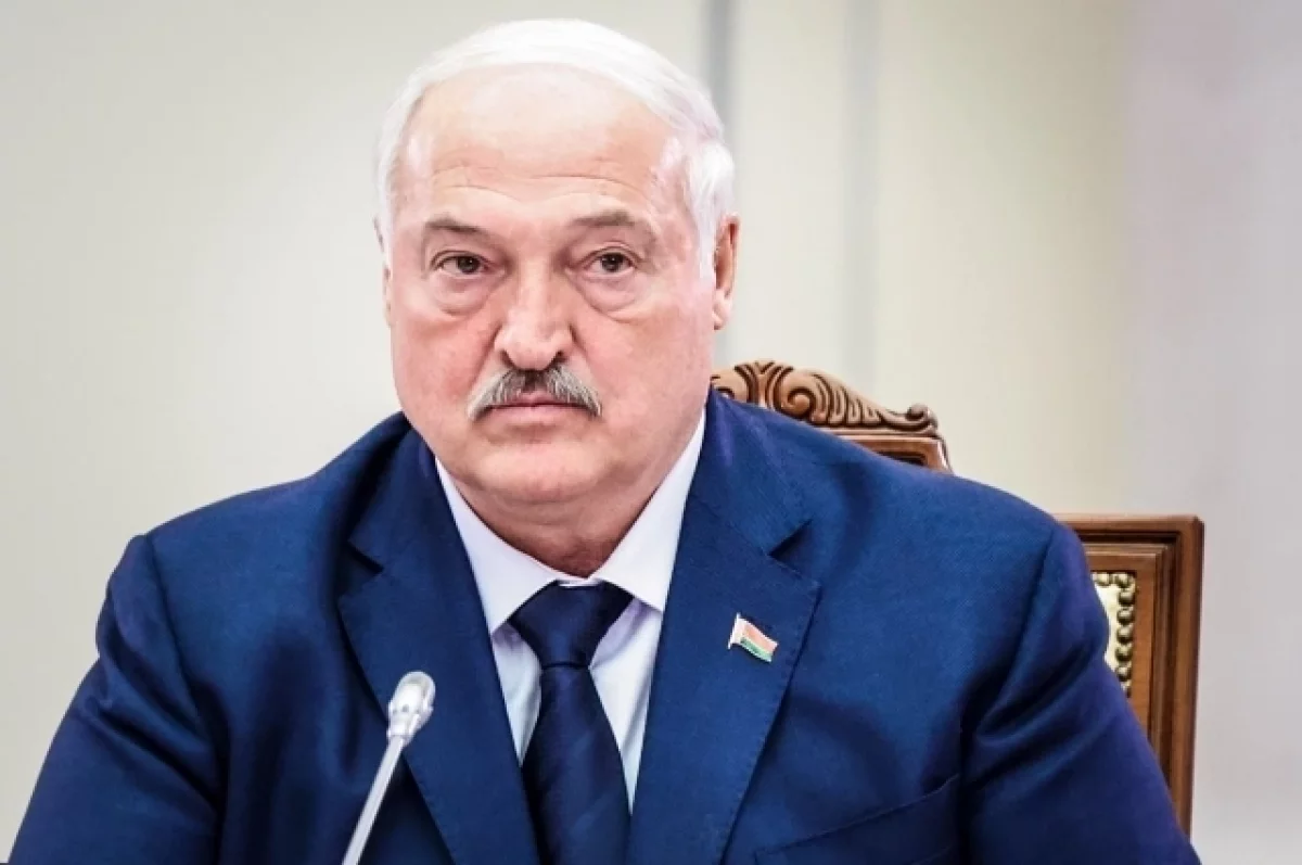 Лукашенко заявил, что Белоруссия не собирается ни на кого нападать