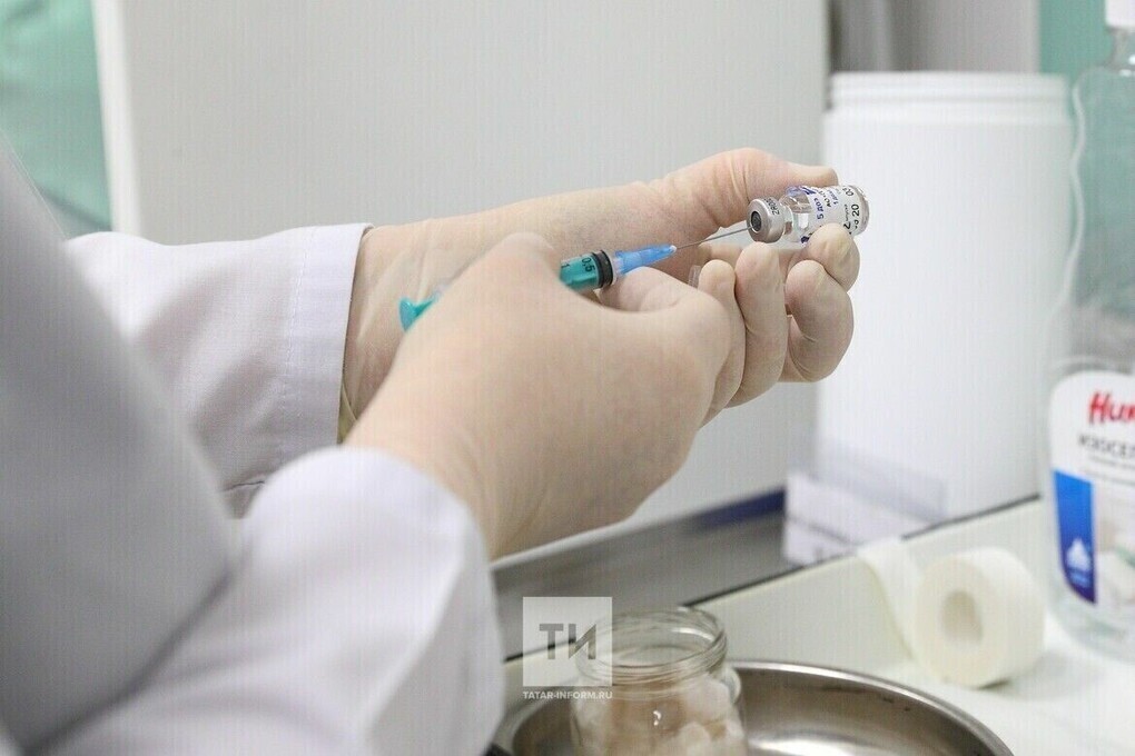 В Татарстан поступило 340 тысяч доз вакцины от гриппа