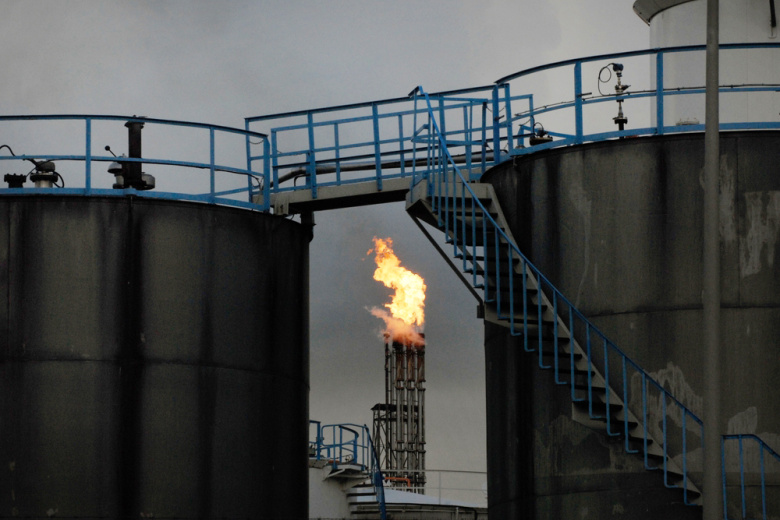 «Россия заинтересована»: РФ захотела привлечь инвестиции Индии в нефтегаз