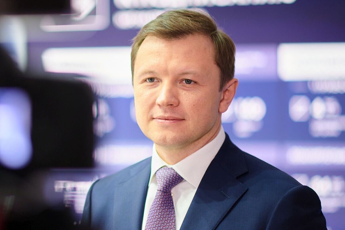 Ефимов сообщил об установке барельефа на станции метро Народное Ополчение