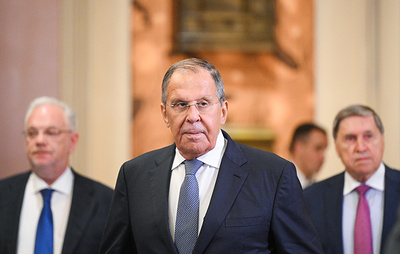 Путин пообщался с Лавровым на полях саммита БРИКС