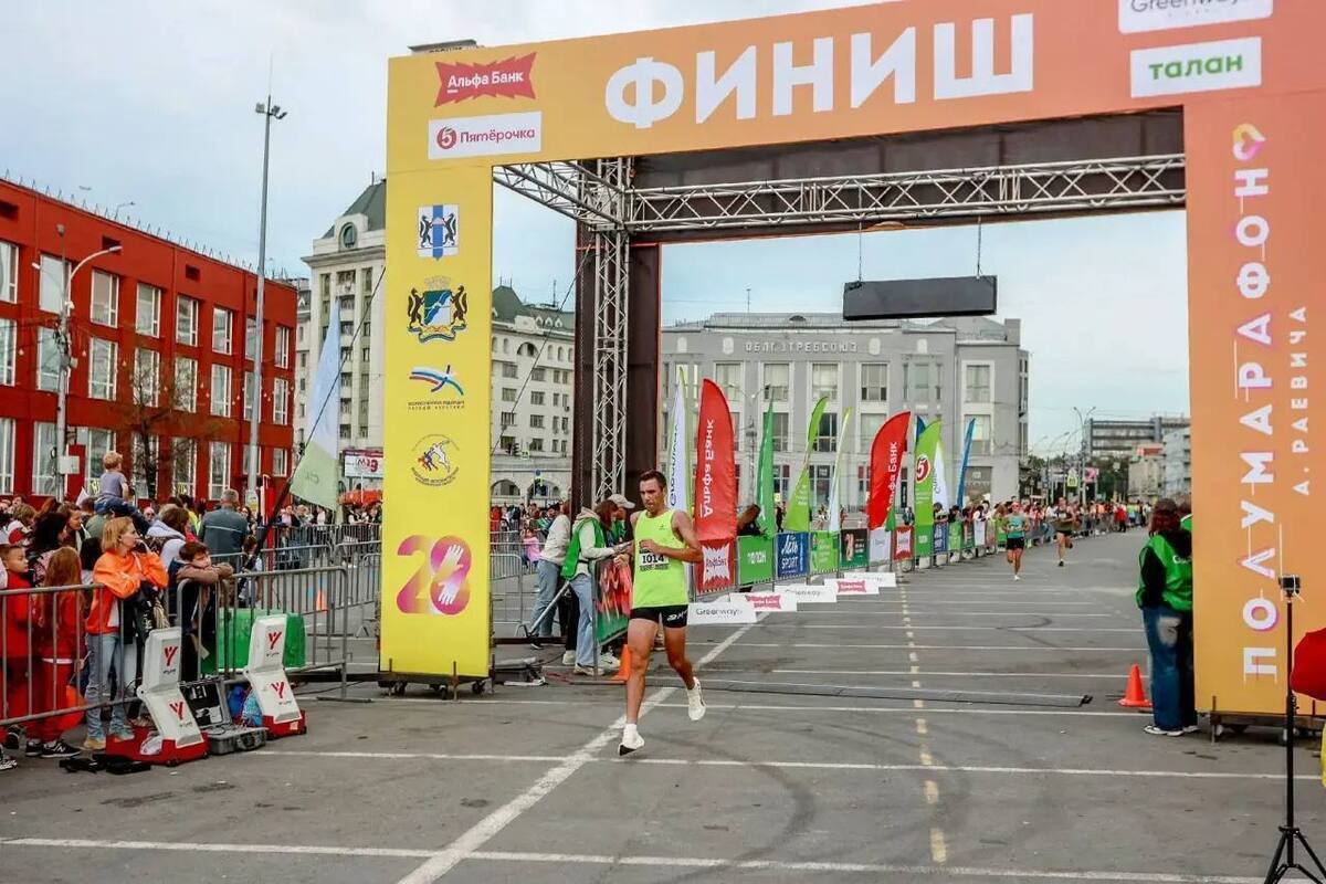 29 полумарафон Раевича: трасса стала сертифицированной, вмещающей больше народа, но осталась все такой же непростой