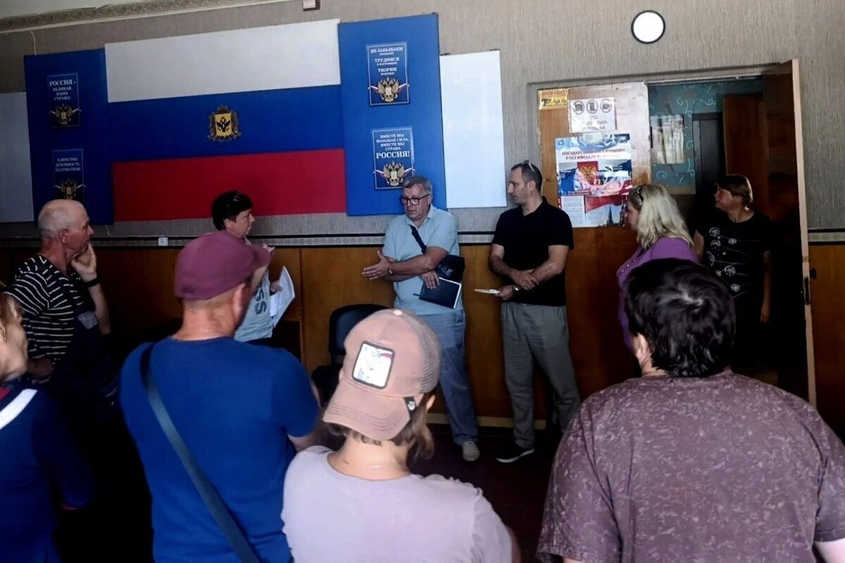 Заместители главы Каховского округа встретились с жителями Каменки