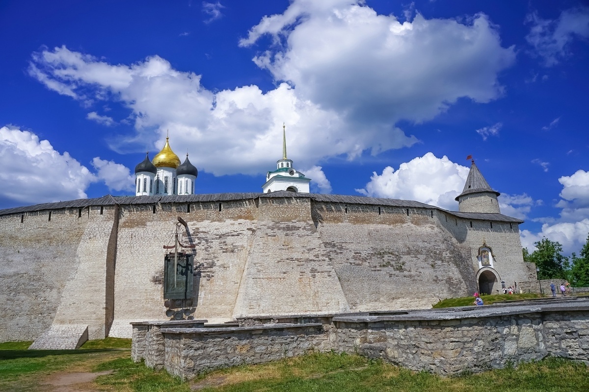 Псковский кремль приглашает на сборные экскурсии 12 и 13 сентября