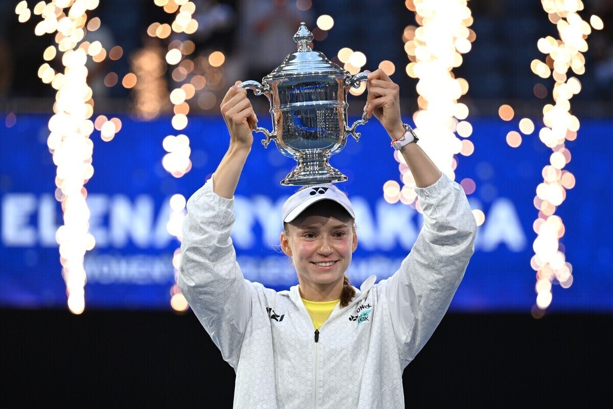 Президент Казахстана поздравил Рыбакину с победой на US Open