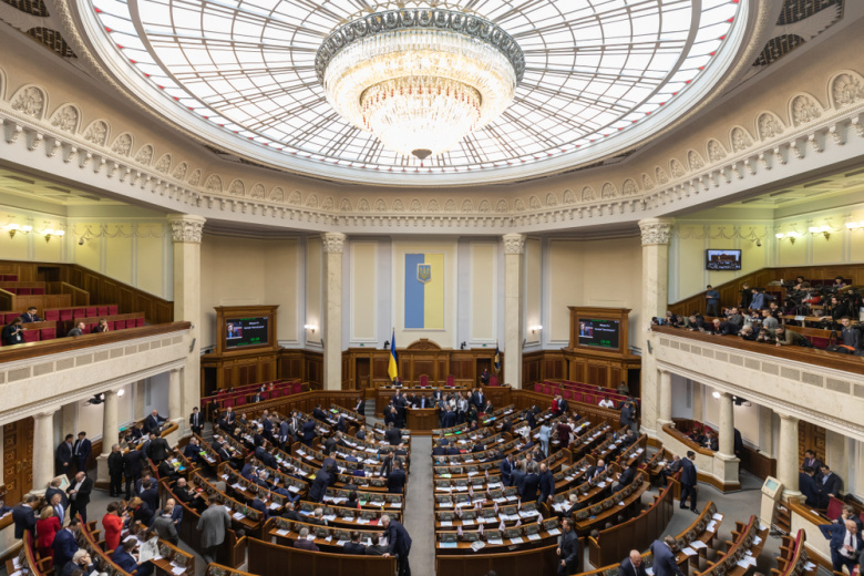 В Верховной раде разразился масштабный коррупционный кризис