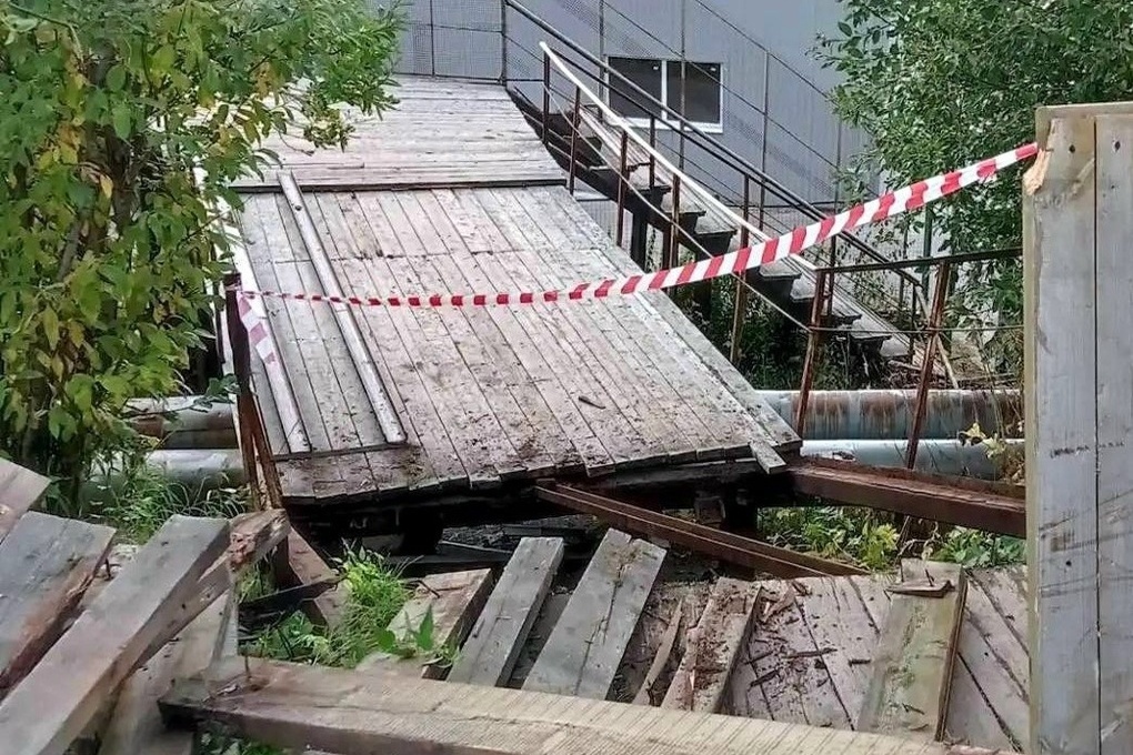 Трап на Корабельной в Североморске отремонтируют ради безопасности детей