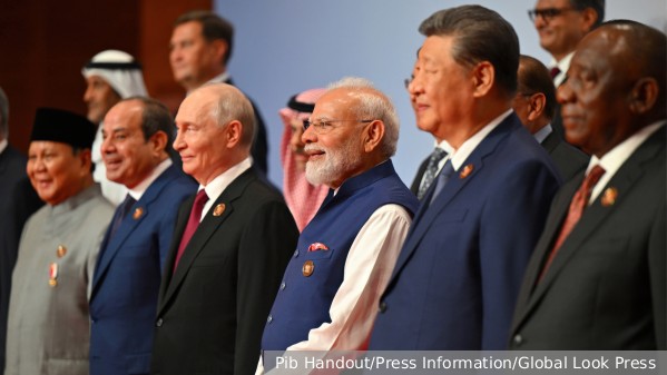 Саммит БРИКС в Нью-Дели принял заявление против тарифов и санкций США