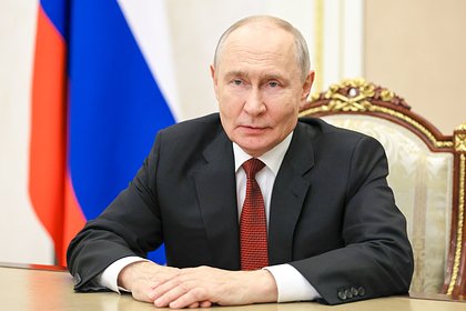 Путин поприветствовал участников Международного фестиваля молодежи в Екатеринбурге