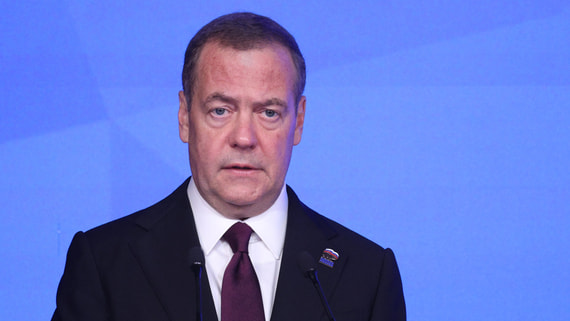 Медведев: Курильские острова были, есть и будут российской землей