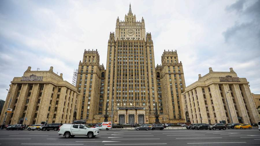 В МИД РФ опровергли инициативу со стороны Великобритании возобновить контакты