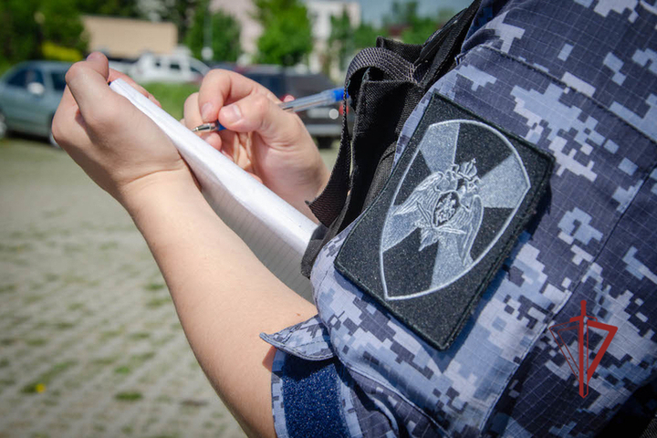 В Октябрьском районе Пензы задержали двух женщин, устроивших дебош в баре