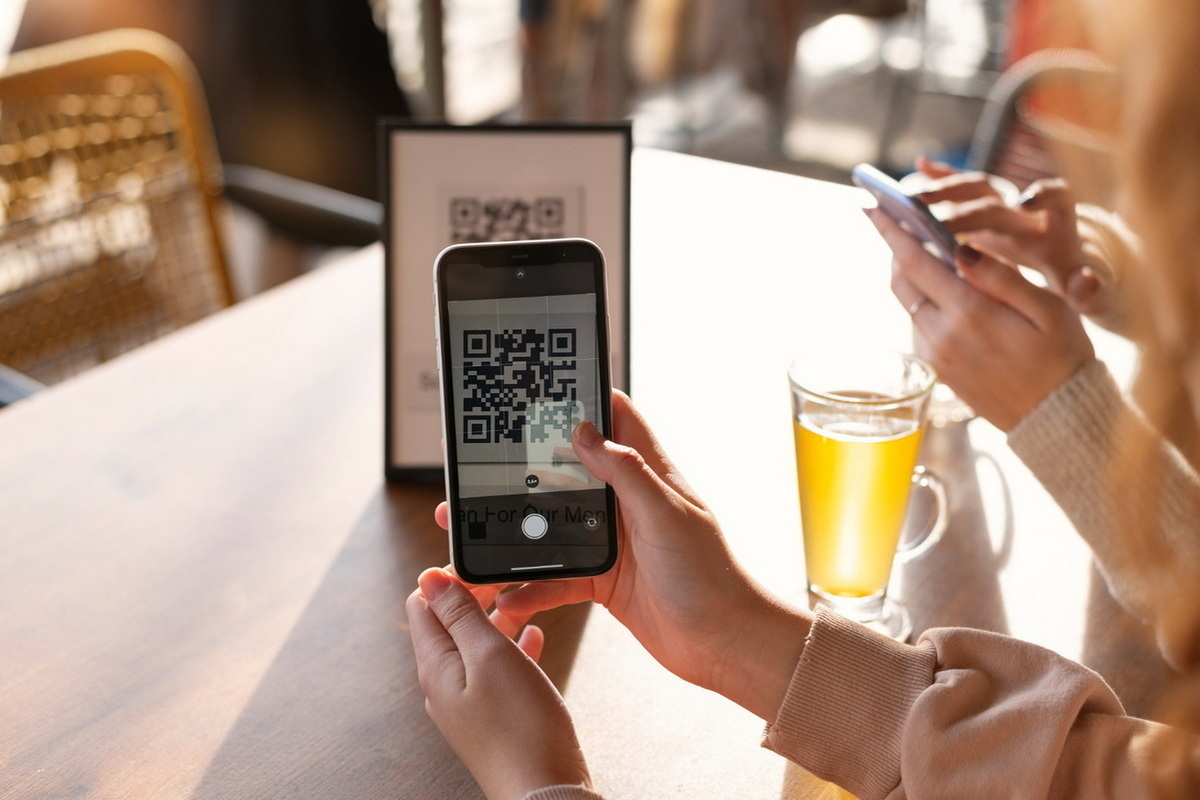 Вице-спикер Госдумы назвал два правила оплаты по QR-коду