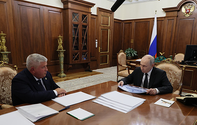 Дронов заявил, что школы Новгородской области отремонтируют комплексно