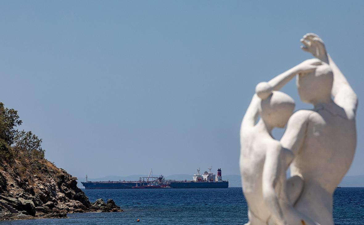 Песков допустил отмену запрета на экспорт нефтепродуктов из России