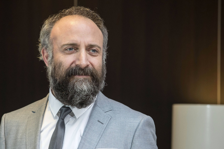 Известный турецкий актер из сериала «Великолепный век» приехал в Россию