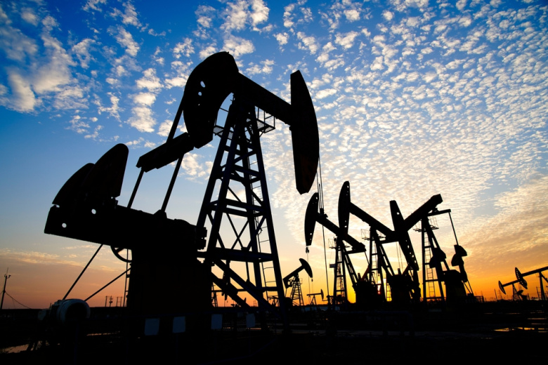 Стратегический резерв нефти США упал до минимума с 1982 года