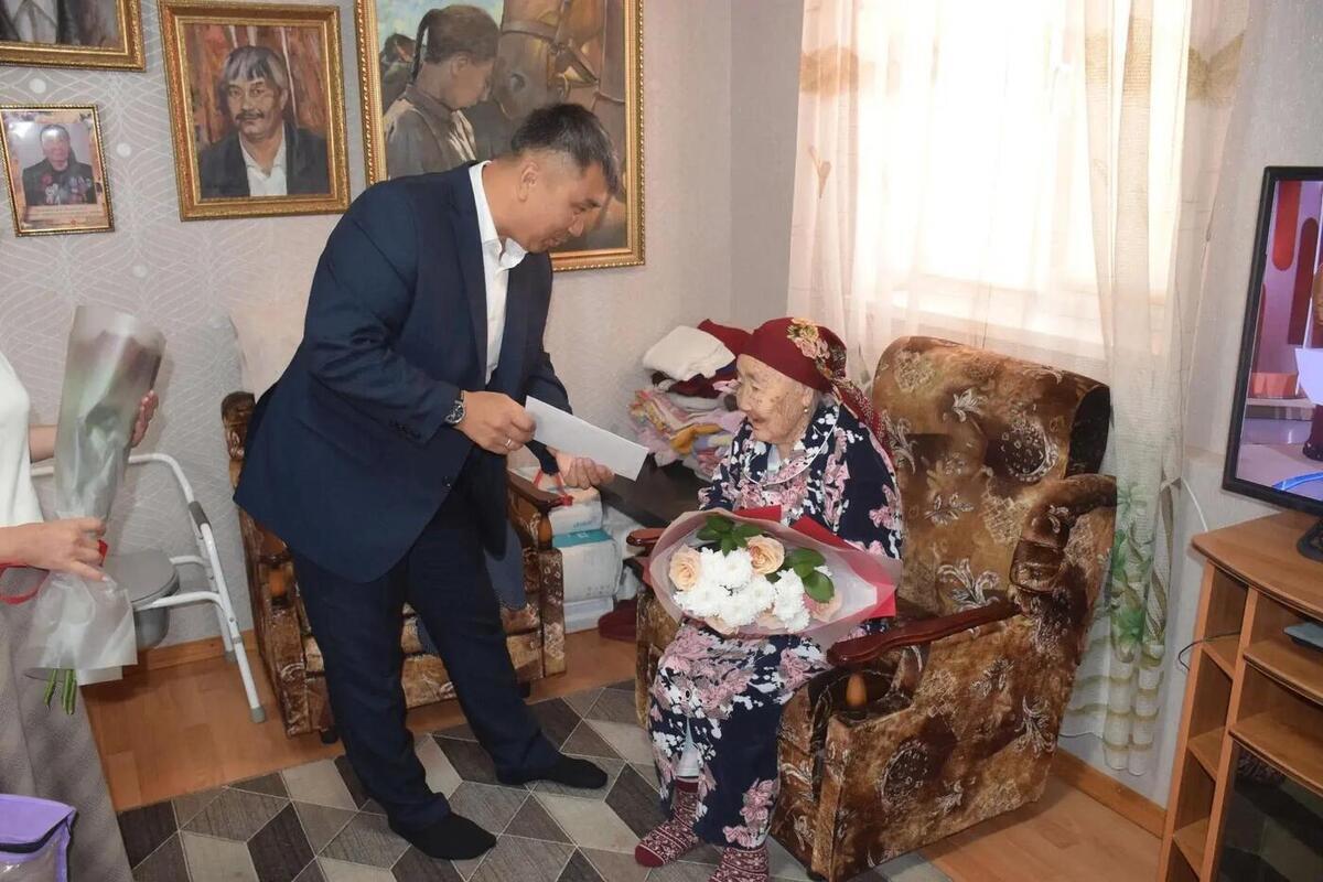 Жительница Калмыкии отметила 96-летие со дня рождения