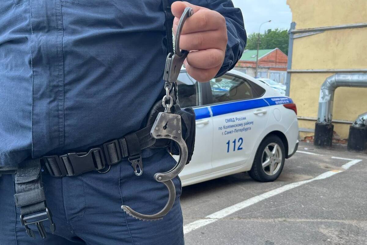 Рецидивист прокрался в дачный домик и слямзил 8,5 тысяч рублей у жителя Гатчины