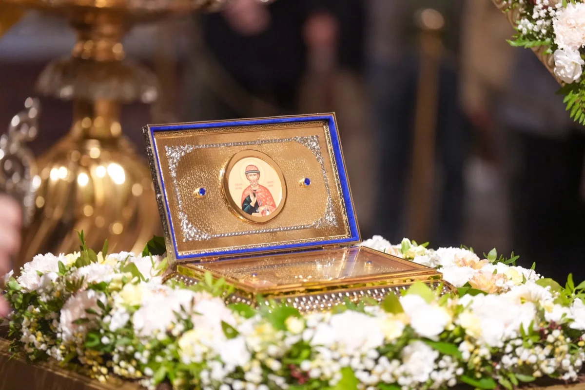 Мощи Дмитрия Донского доставили в полевой храм группировки «Север»