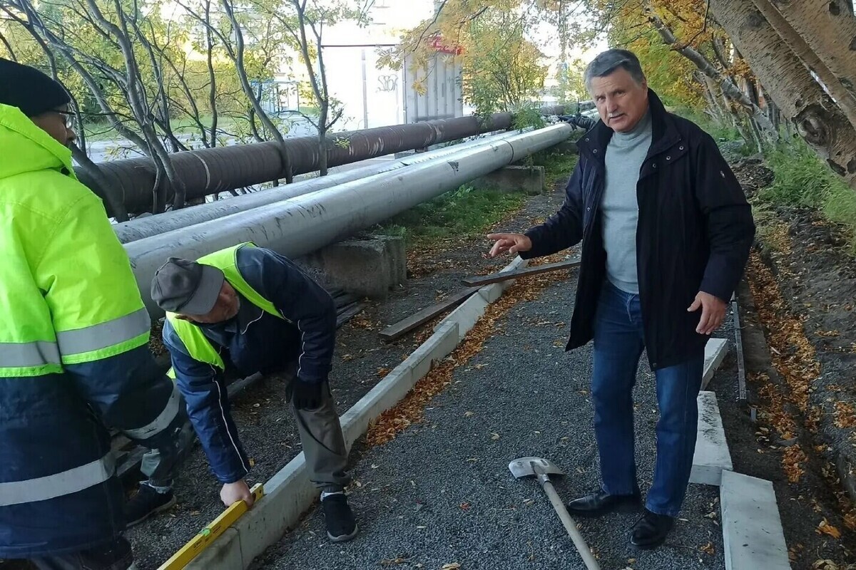 Безопасный проход к кассам и соцслужбе появится на Юбилейном в Заполярном
