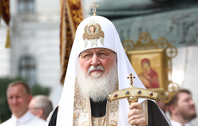 Патриарх Кирилл призвал упростить выдачу пособий многодетным семьям