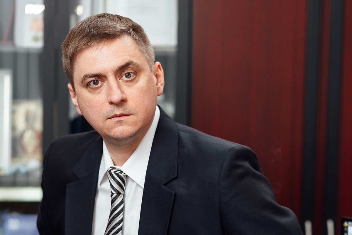 Глава минздрава Пшенников предупредил о действующих от его имени мошенниках