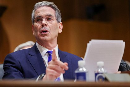 В США признали сокращение значимости доллара