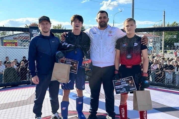 Боец из Гусева стал абсолютным чемпионом турнира по ММА в Нестерове