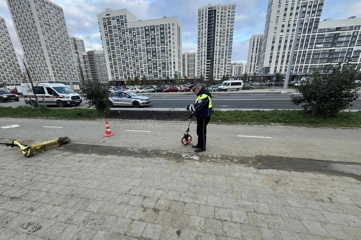 В Екатеринбурге после ДТП с ребёнком впервые изъяли кикшеринговый самокат