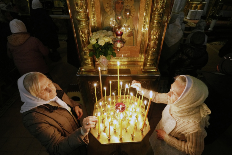 Церковные праздники сегодня, 16 сентября: кого чтят, именины, пост