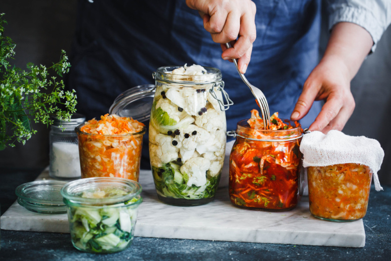 Вкуснейшая капуста! 3 рецепта салатов: «Пелюстка», «Баргузин» и «Яблонька»