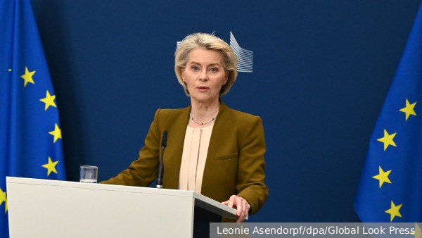 Поведение фон дер Ляйен во время визита Карни привело к скандалу
