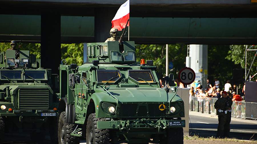 Представителей Украины не пригласили на военный парад в Польше