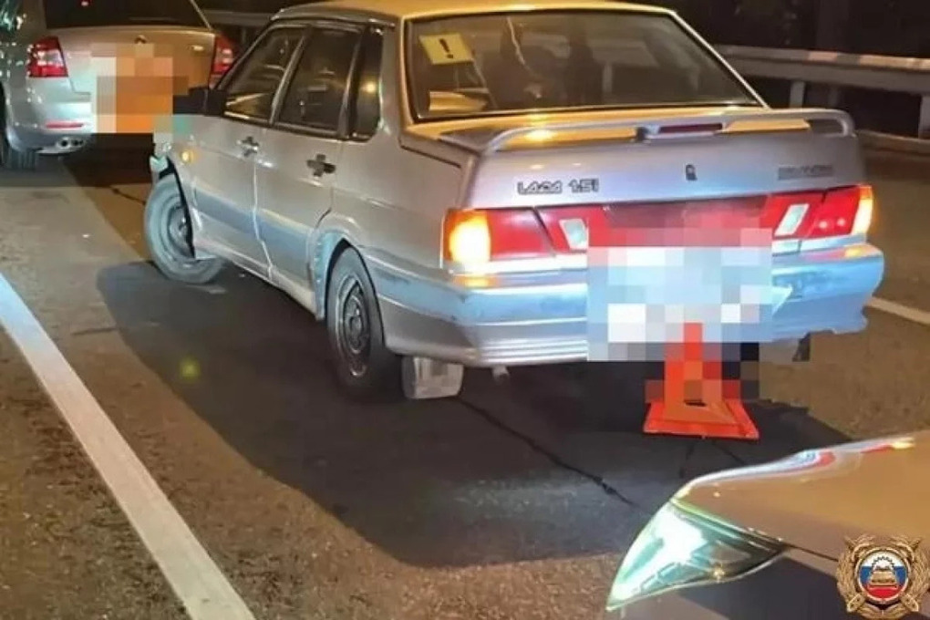 Кубанский водитель устроил ДТП в Ставрополе: 15-летняя девушка получила травму позвоночника