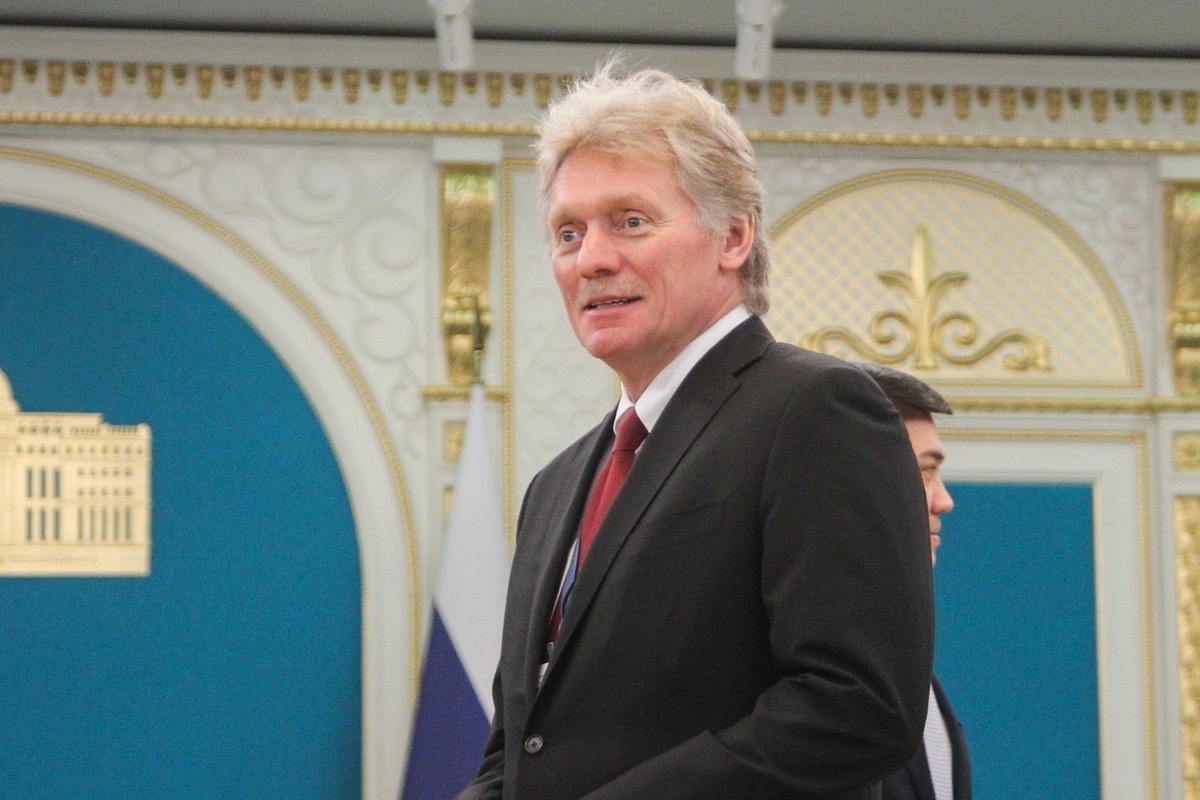 Песков отказался комментировать данные США о российских агентах