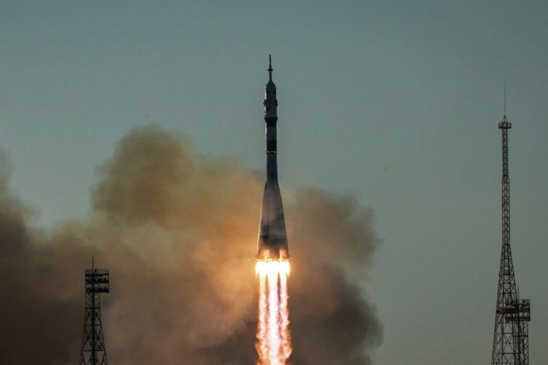 Ракета с грузовым кораблем отправилась с Байконура к МКС