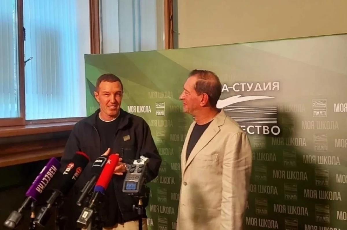 Хабенский и Верник презентовали цикл вечеров «Моя школа»