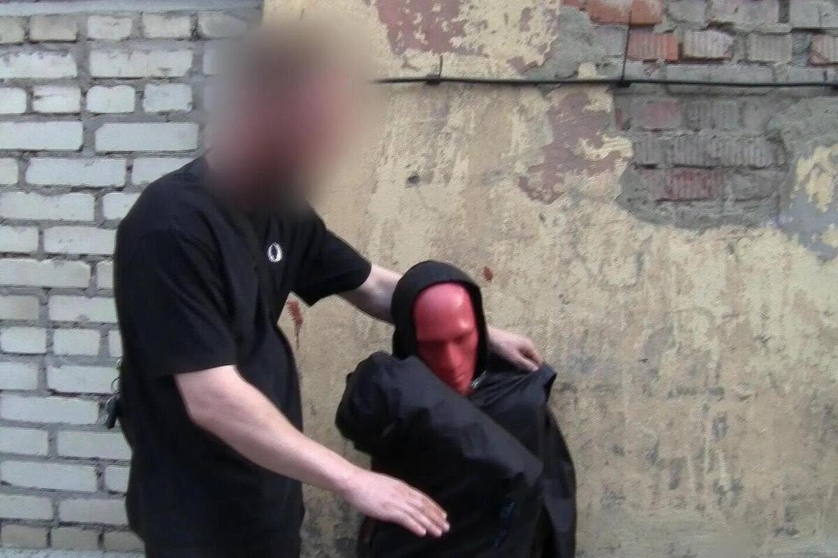 К ограничению свободы приговорили пензенца, насмерть прижавшего мужчину ковшом трактора