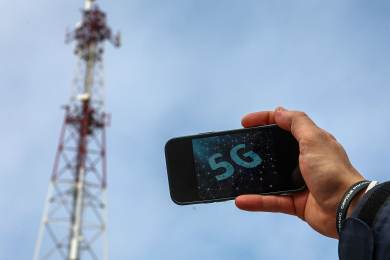 Минцифры добивается подключения 5G на iPhone в России