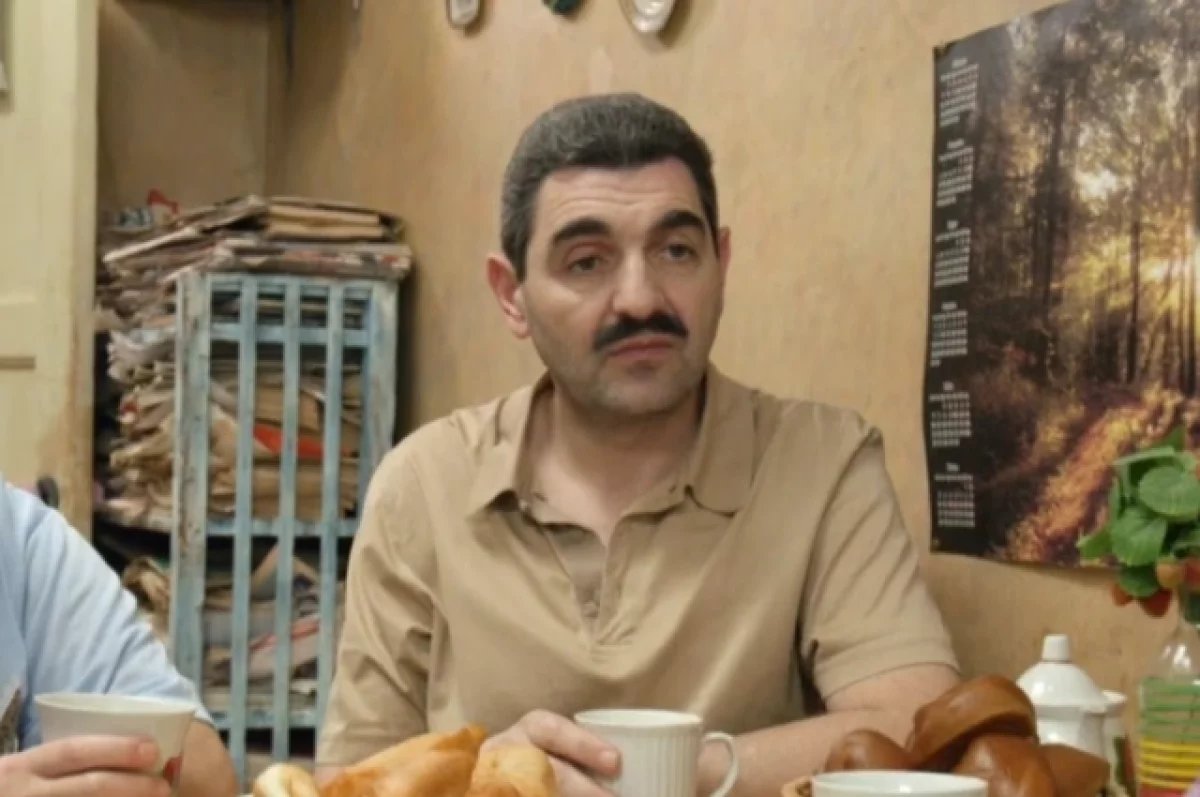 Актер Армен Бежанян из «Реальных пацанов» попал в аварию