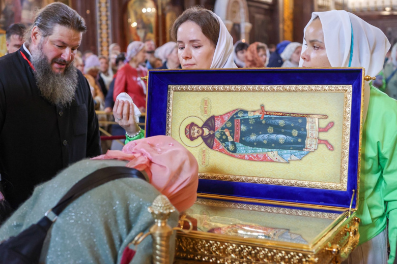 Названо число верующих, поклонившихся мощам Спиридона Тримифунтского