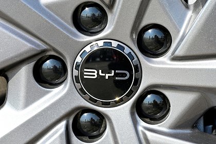 Китайский автогигант собрался построить четыре завода в Европе