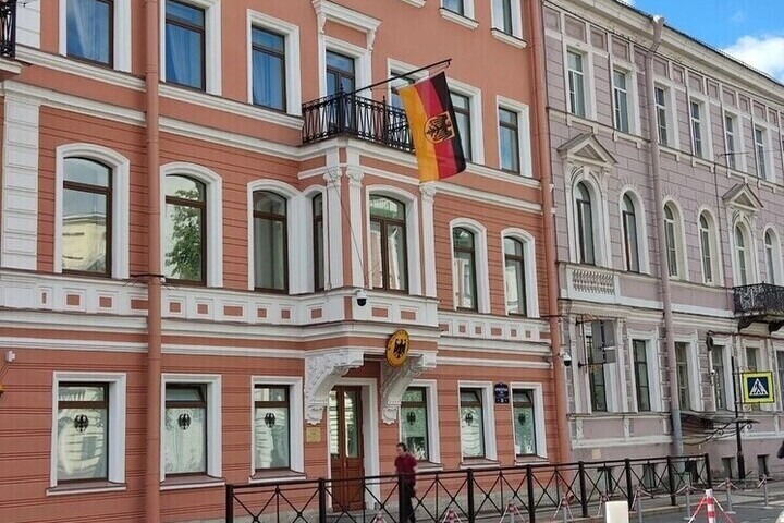 Консульство Германии закрылось в Петербурге