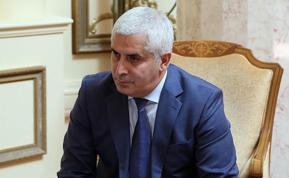 Президент Южной Осетии призвал построить новые маршруты в Россию