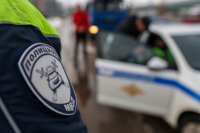 Стало известно, кому принадлежит разбитый в аварии Porsche в Петербурге