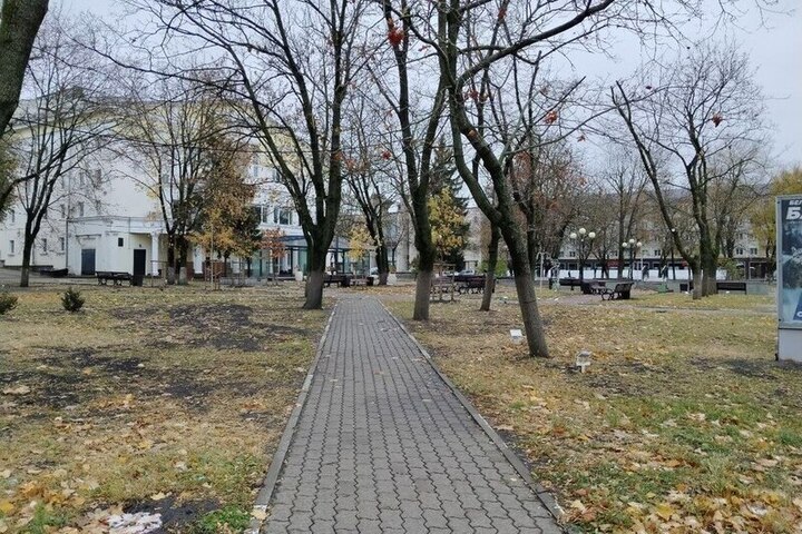 В Белгороде 180 коммунальщиков вышли на уборку города