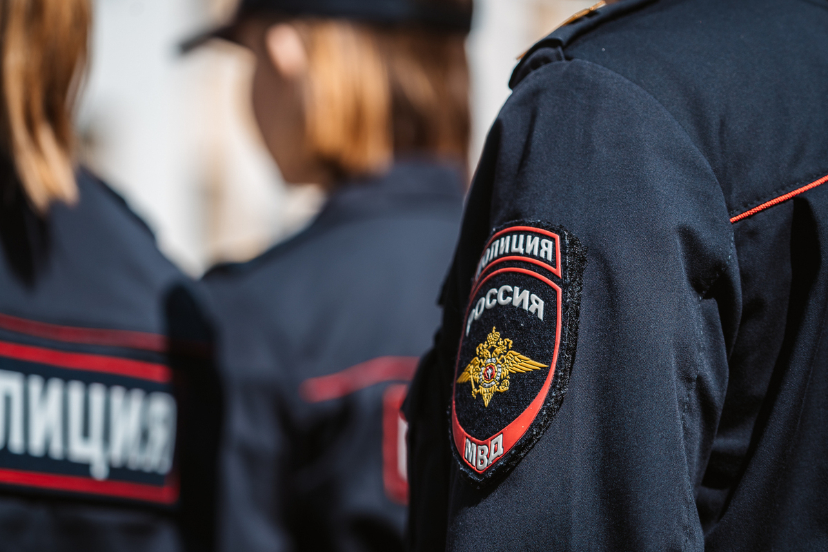 Полиция проверяет инцидент с участием мужчины и женщины в Твери
